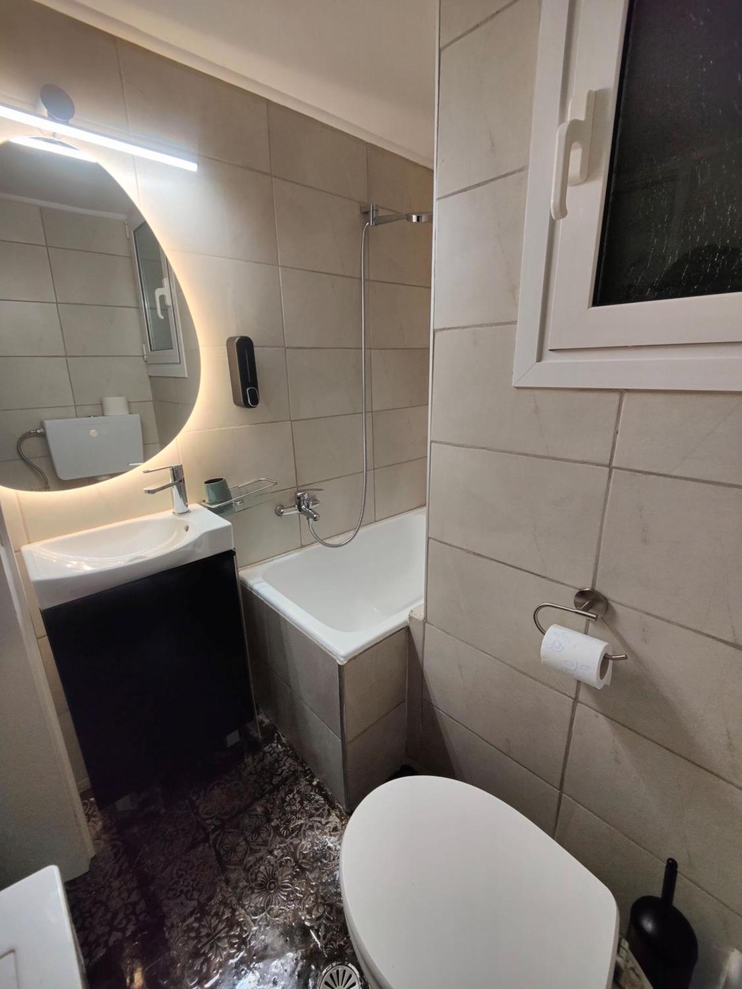 Appartement Σπίτι Για Δυο Στο Κέντρο Της Αθήνας Extérieur photo